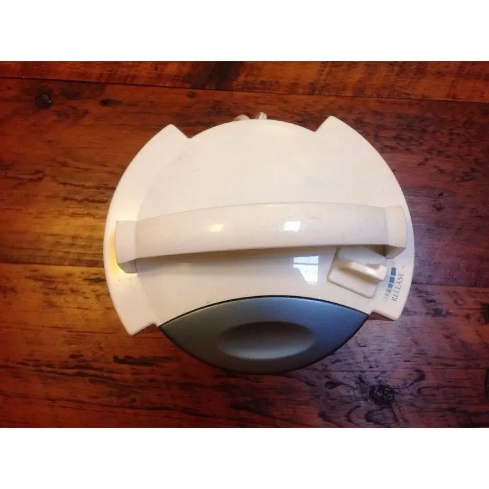 Black and Decker Lids Off Automatic Jar Opener White JW200 TESTED